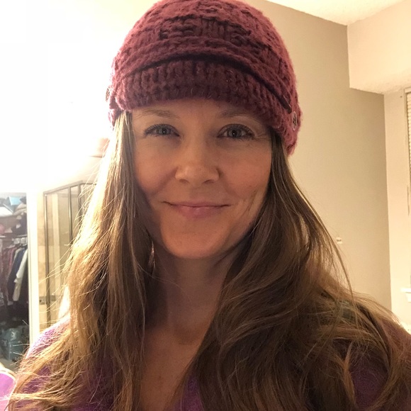 Meet your Posher, Tara - Picture 4 of 4